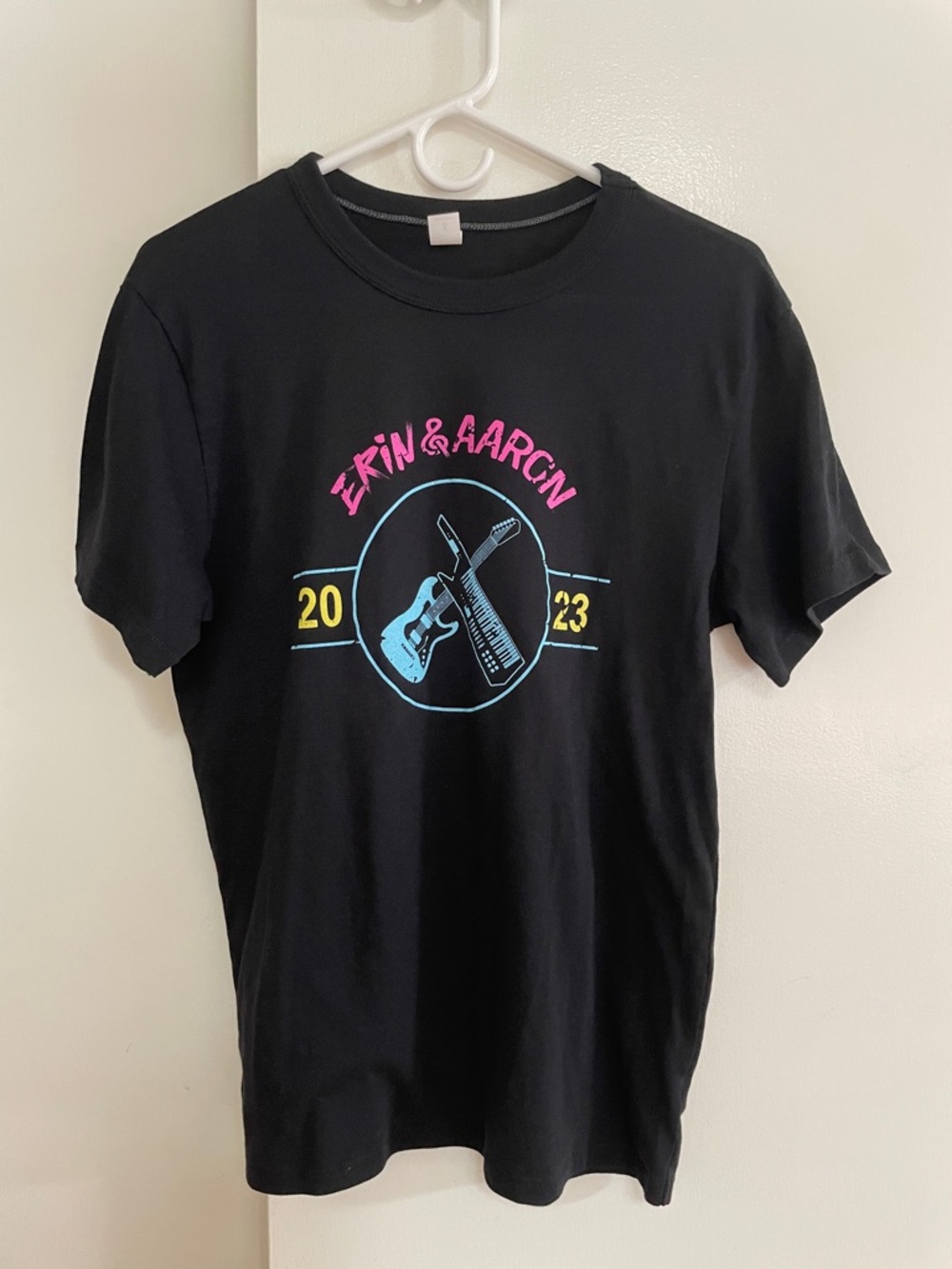 2023 Nickelodeon TV series Erin & Aaron Black Graphic Tee with Pink & Blue